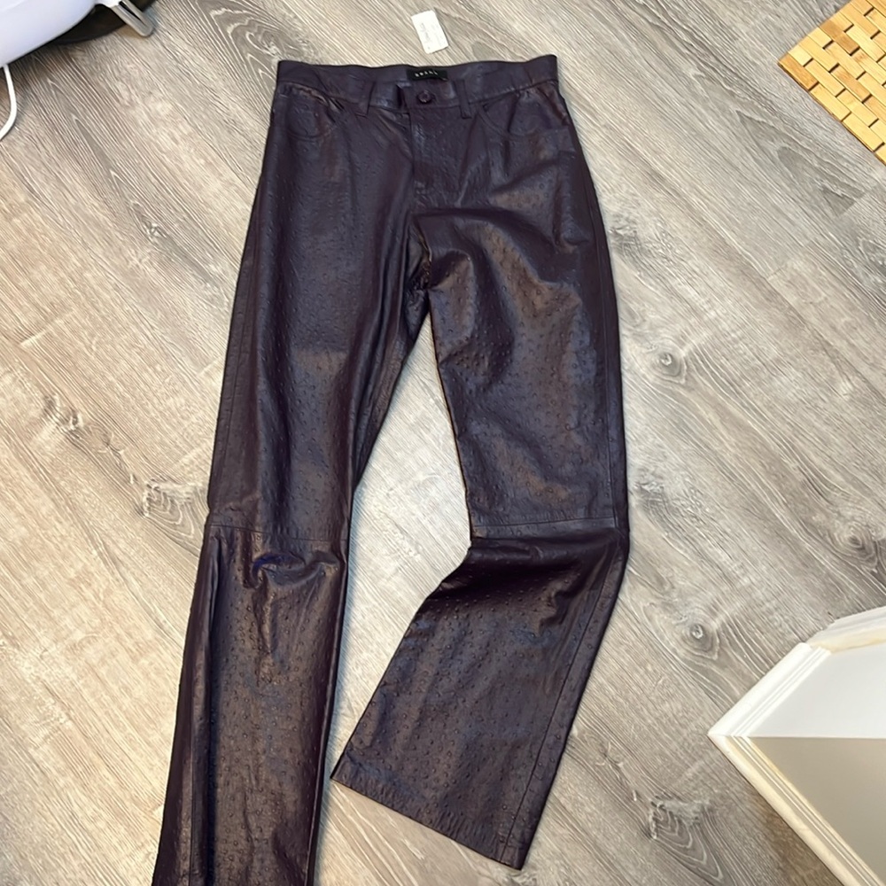 Neiman Marcus 100% Leather pants L